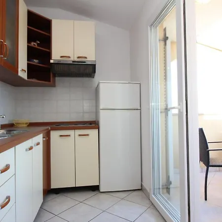 In Mit Eigenem Balkon By Interhome