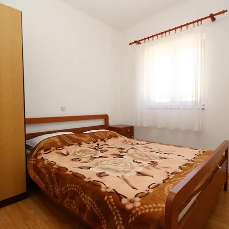 In Mit Eigenem Balkon By Interhome 巴斯卡