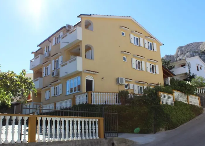 Apartmán In Mit Eigenem Balkon By Interhome Baška